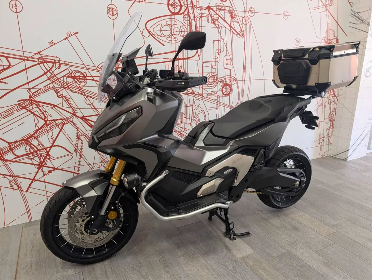 Honda X-ADV 750 DCT (2021 - 24) (6)