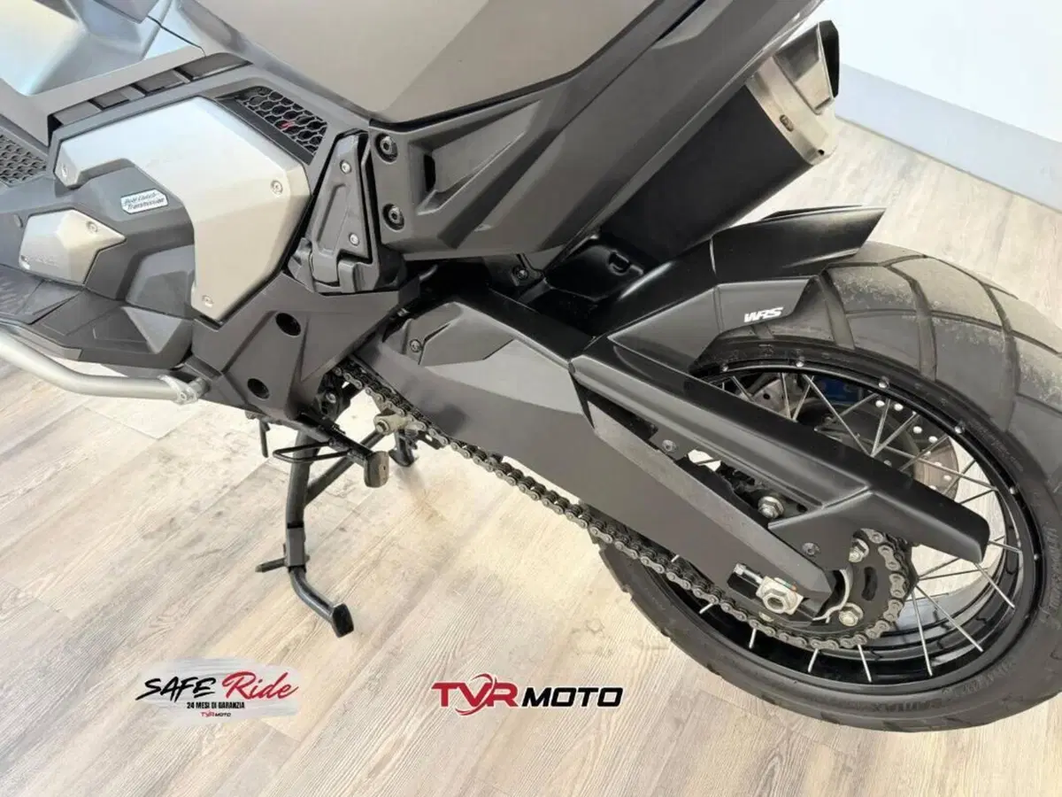 Honda X-ADV 750 DCT (2021 - 24) (9)