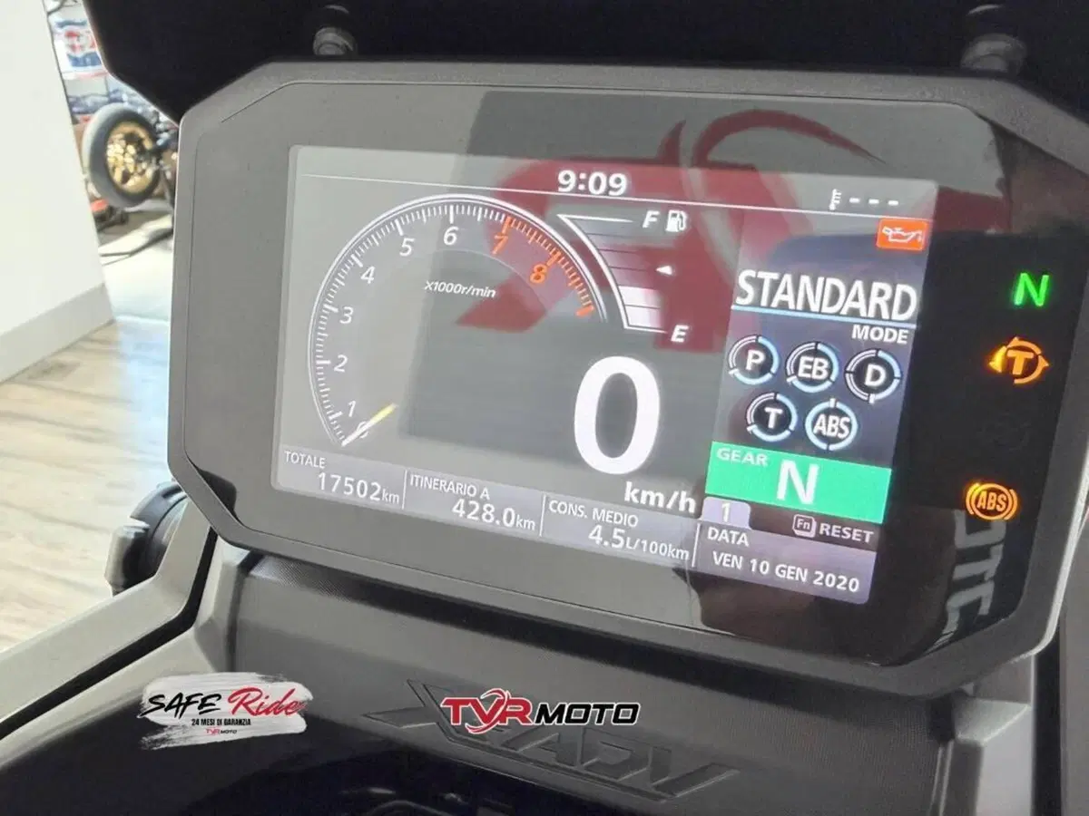 Honda X-ADV 750 DCT (2021 - 24) (6)