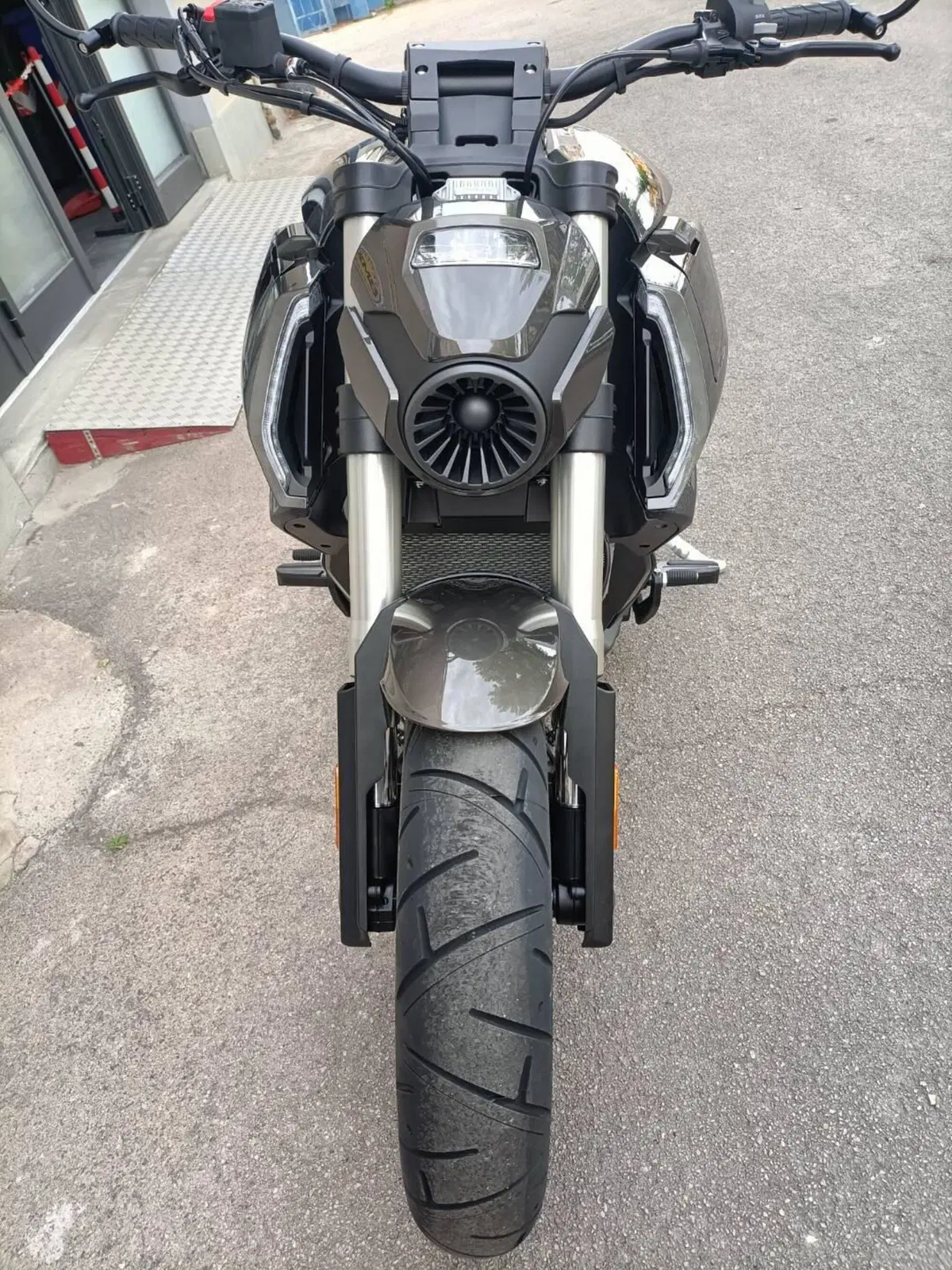 Benda Motorcycles LFC 700 Pro (2026) (9)