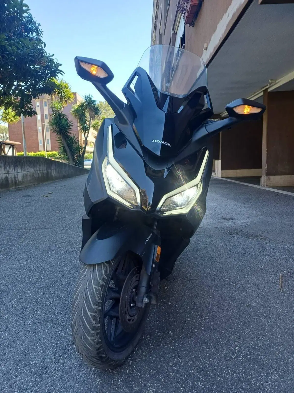 Honda Forza 350 (2022 - 24) (2)