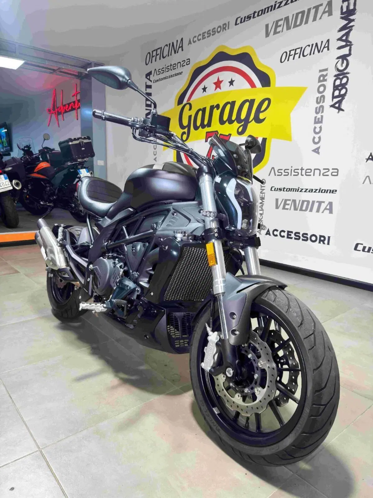 Benelli 502 C (2021 - 25) (2)