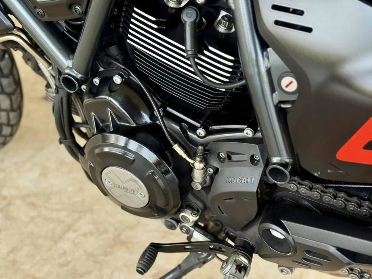 Ducati Scrambler 800 Full Throttle (2023 - 24) (5)