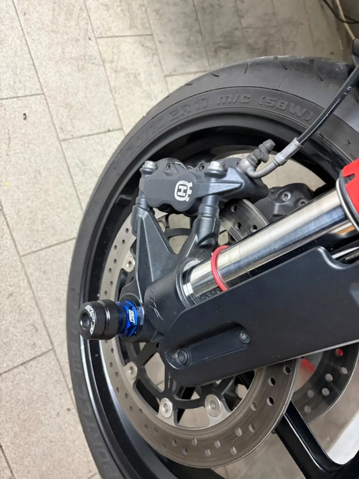 Husqvarna Svartpilen 801 (2024 - 26) (14)