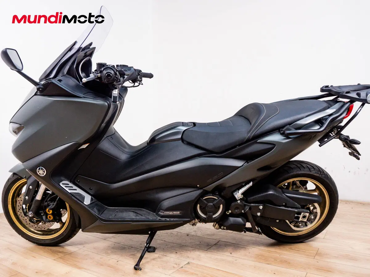 Yamaha T-Max 560 Tech Max (2020) (6)