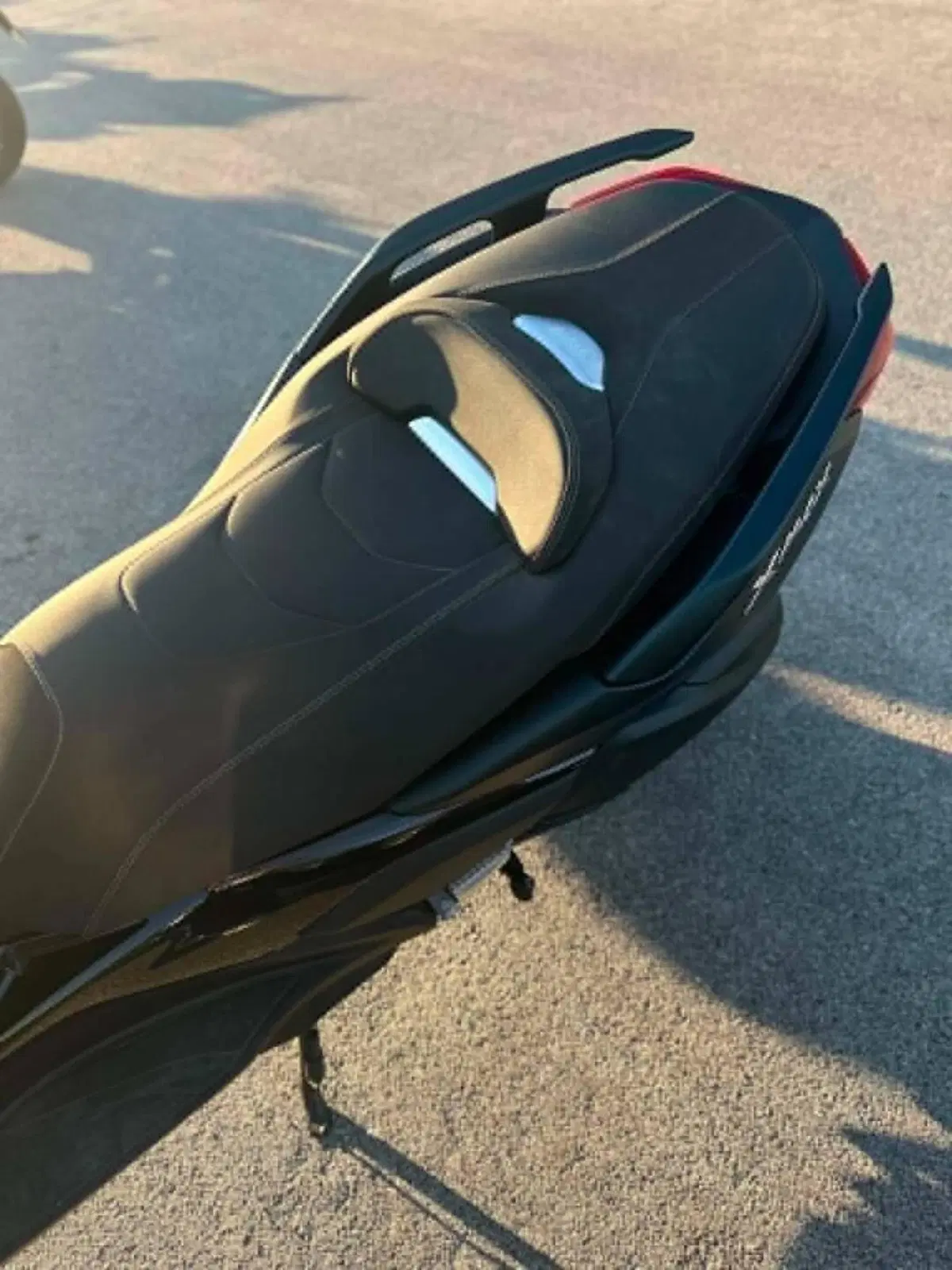 Yamaha X-Max 300 Tech Max (2021 - 24) (5)