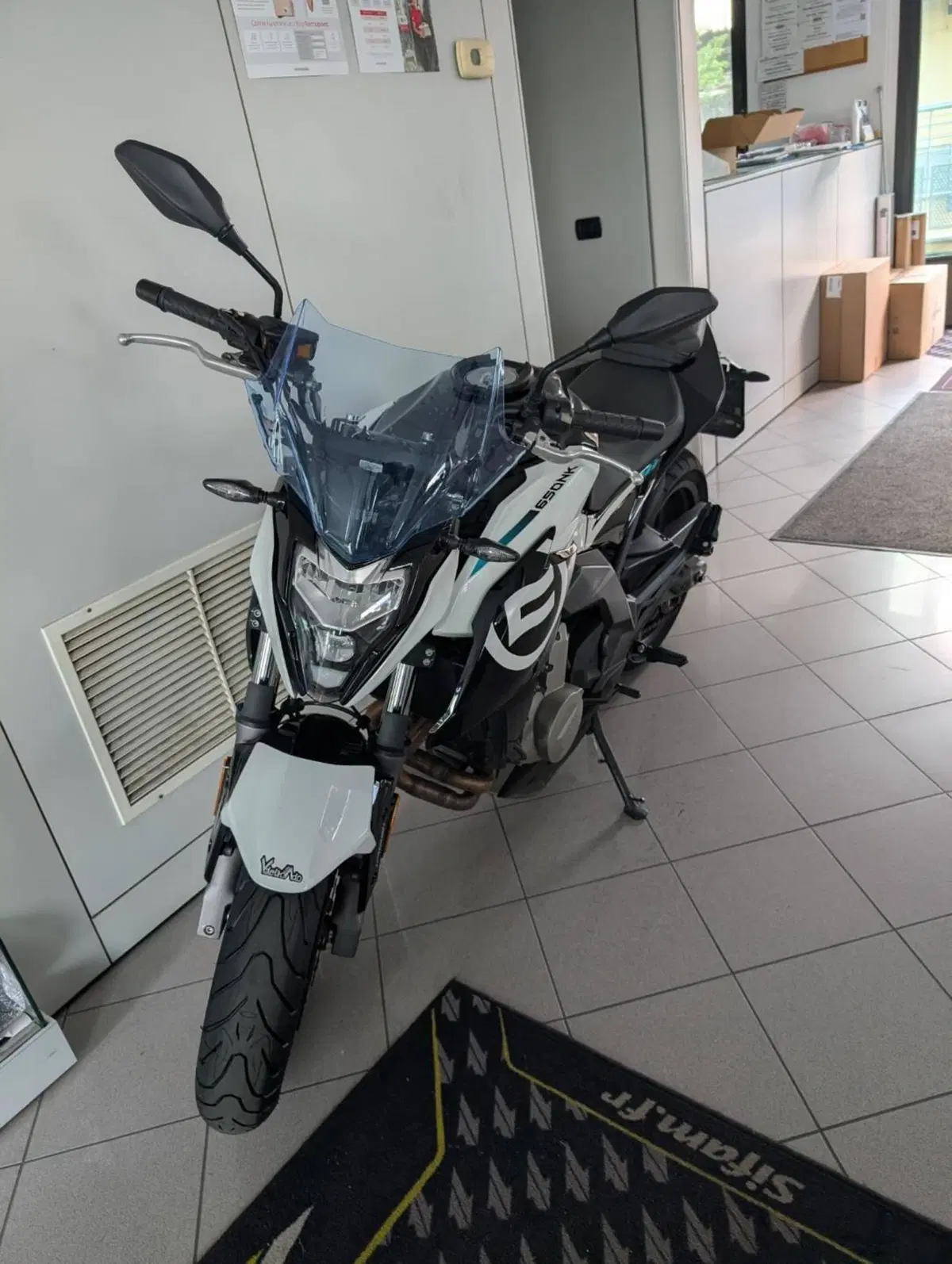 CFMOTO 650NK (2021 - 24) (2)