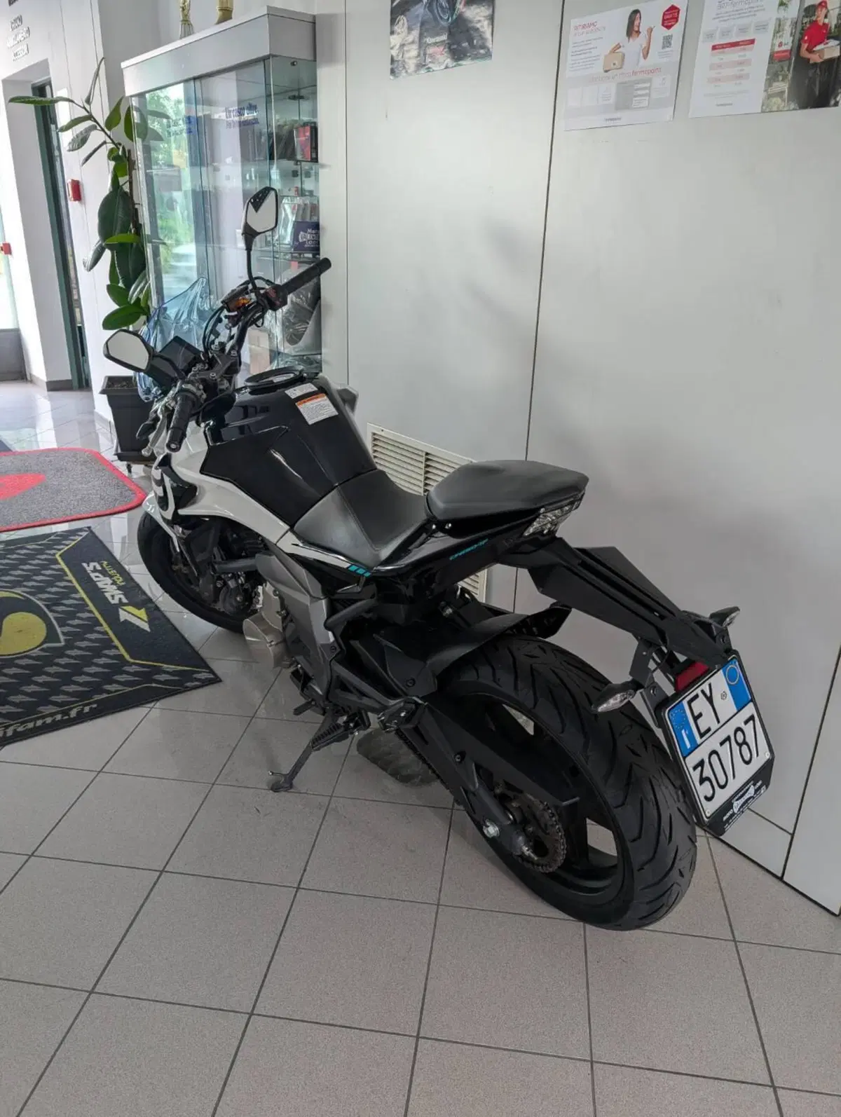 CFMOTO 650NK (2021 - 24) (3)