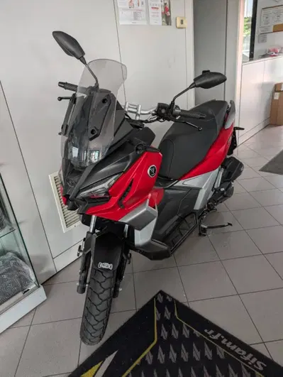 Voge Sfida SR1 ADV (2023 - 26) usata