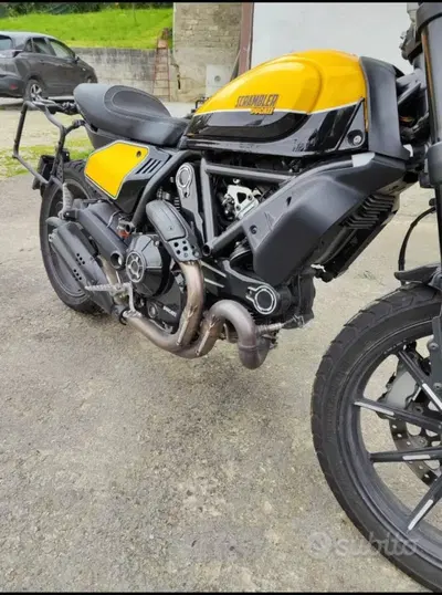 Ducati Scrambler 800 Full Throttle (2017 - 21) usata