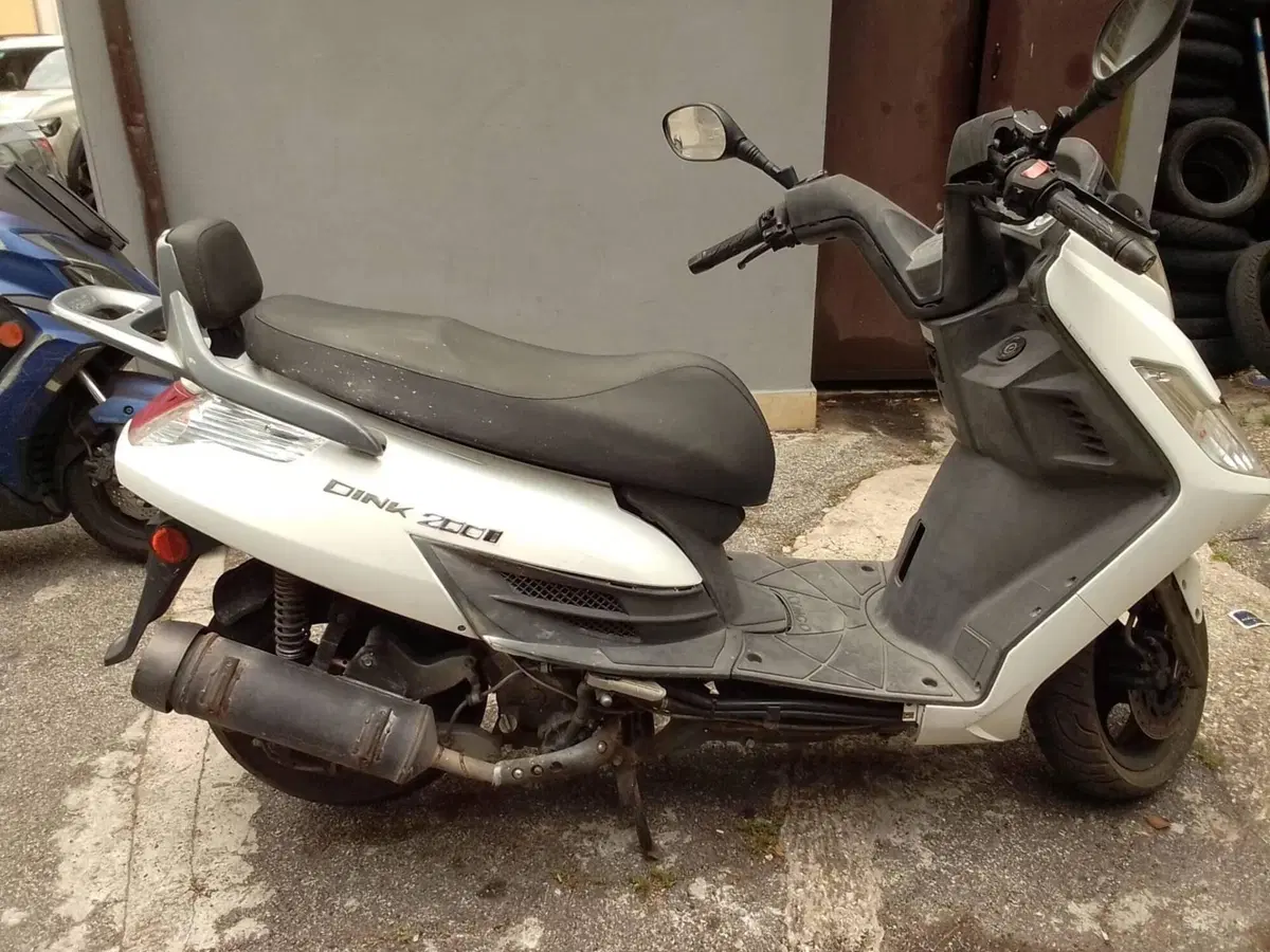 Kymco Dink 200i DD (2007 - 17) (3)