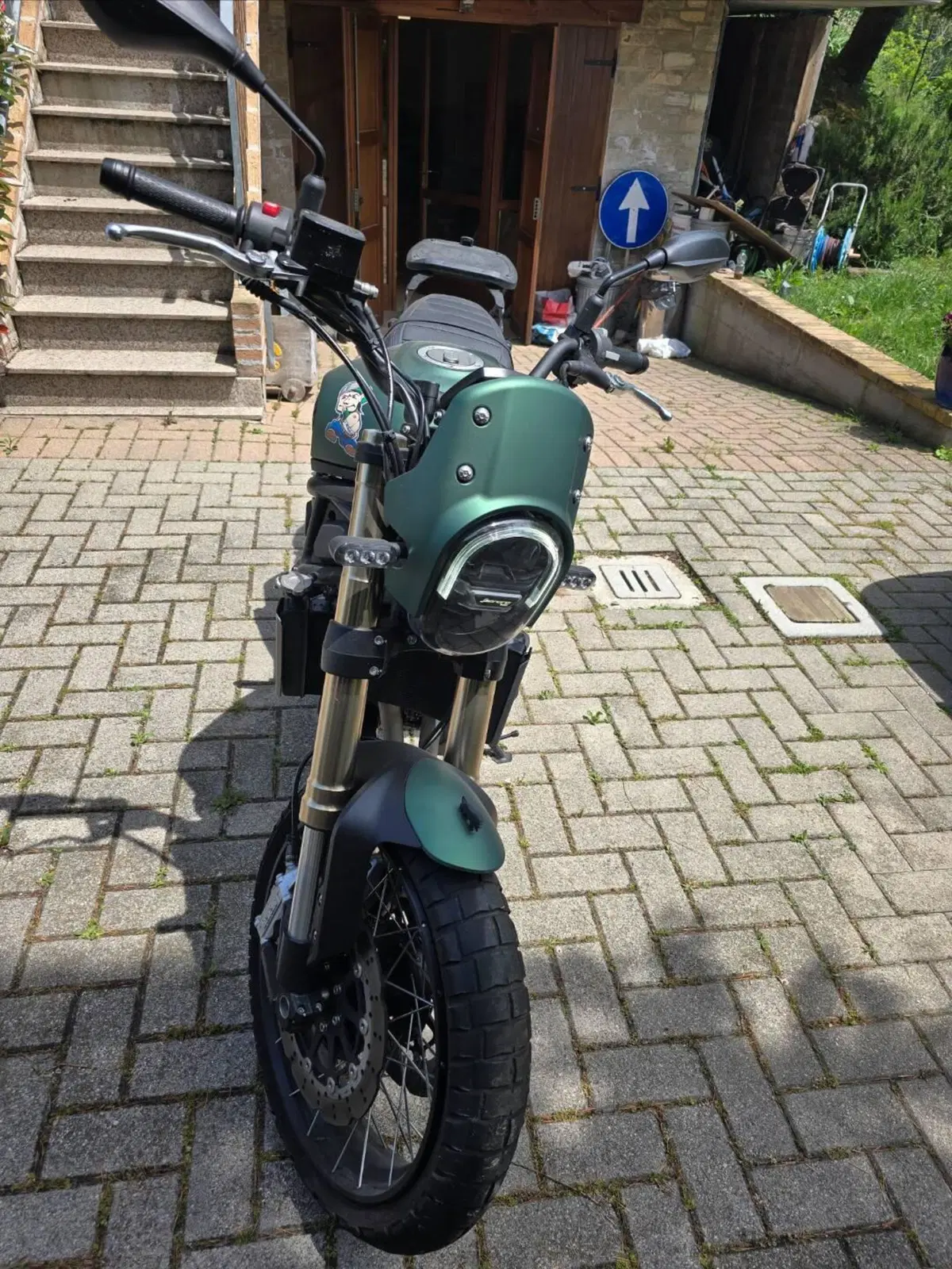 Benelli Leoncino 800 Trail (2022 - 26) (2)