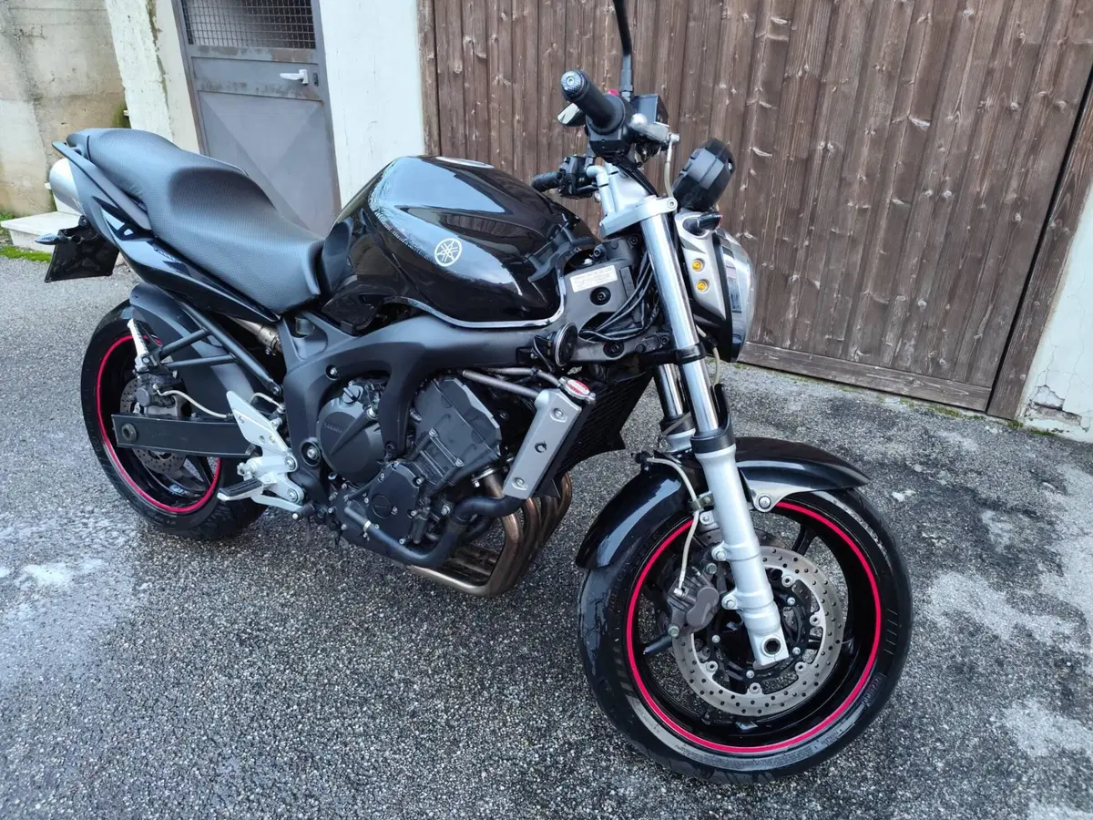 Yamaha FZ6 (2004 - 07) (3)