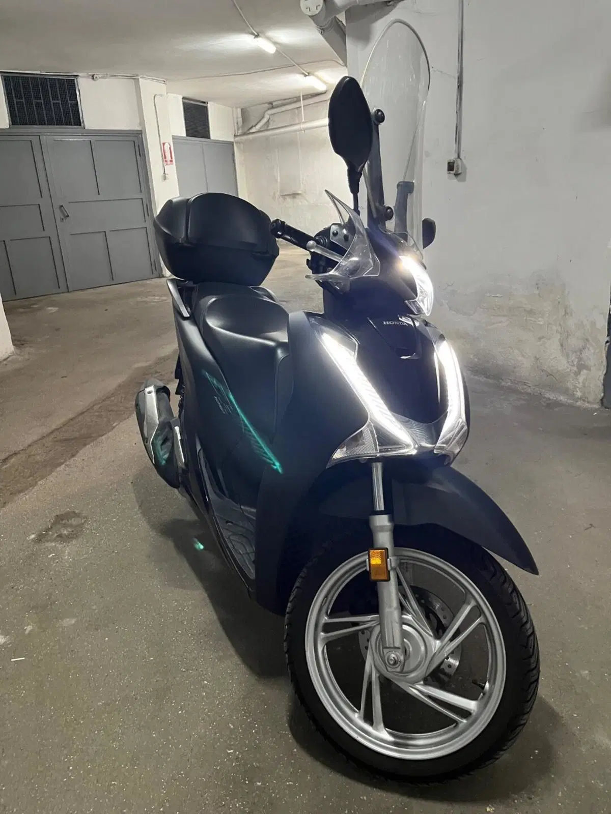 Honda SH 125i (2017 - 19) (4)
