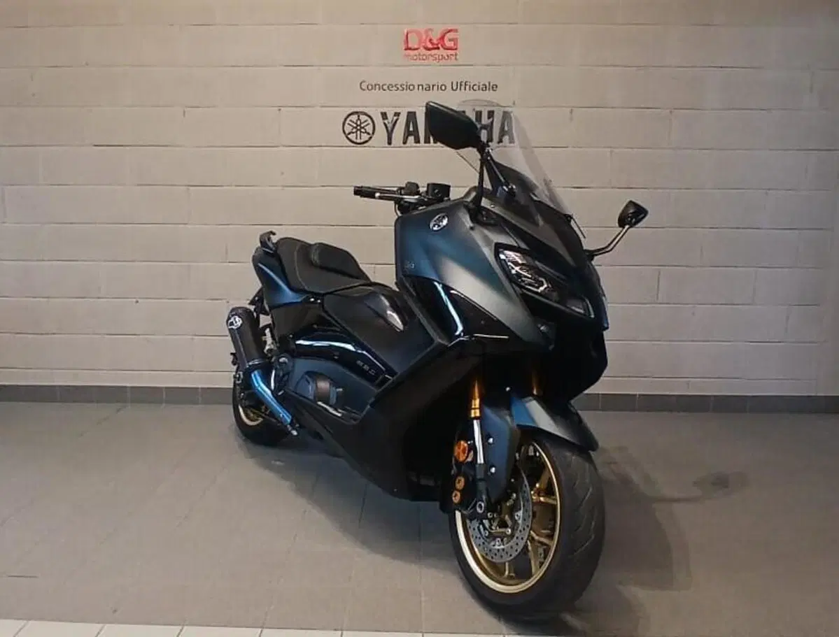 Yamaha T-Max 560 Tech Max (2022 - 24) (2)