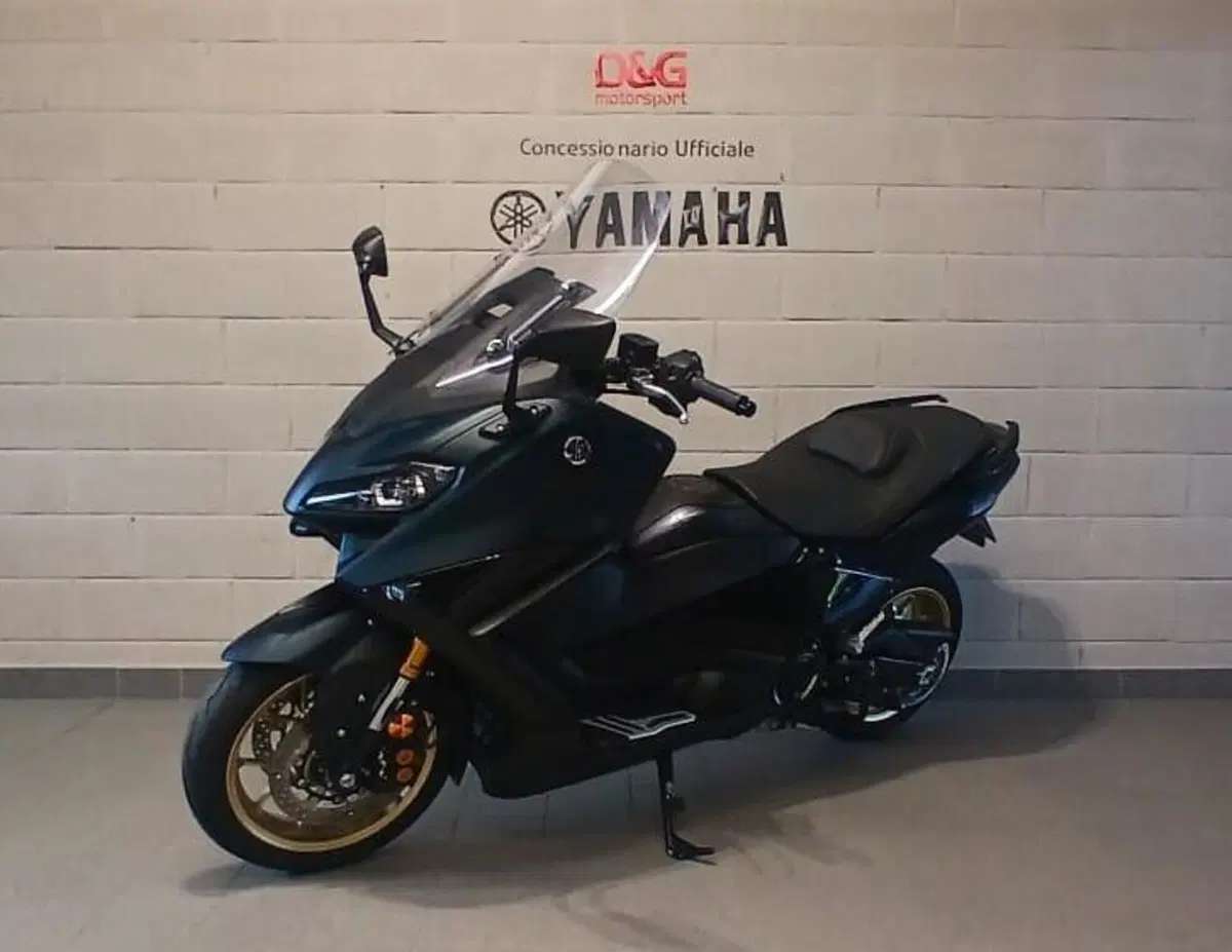 Yamaha T-Max 560 Tech Max (2022 - 24) (3)