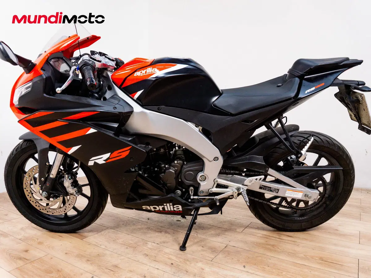 Aprilia RS 125 (1998 - 02) (6)