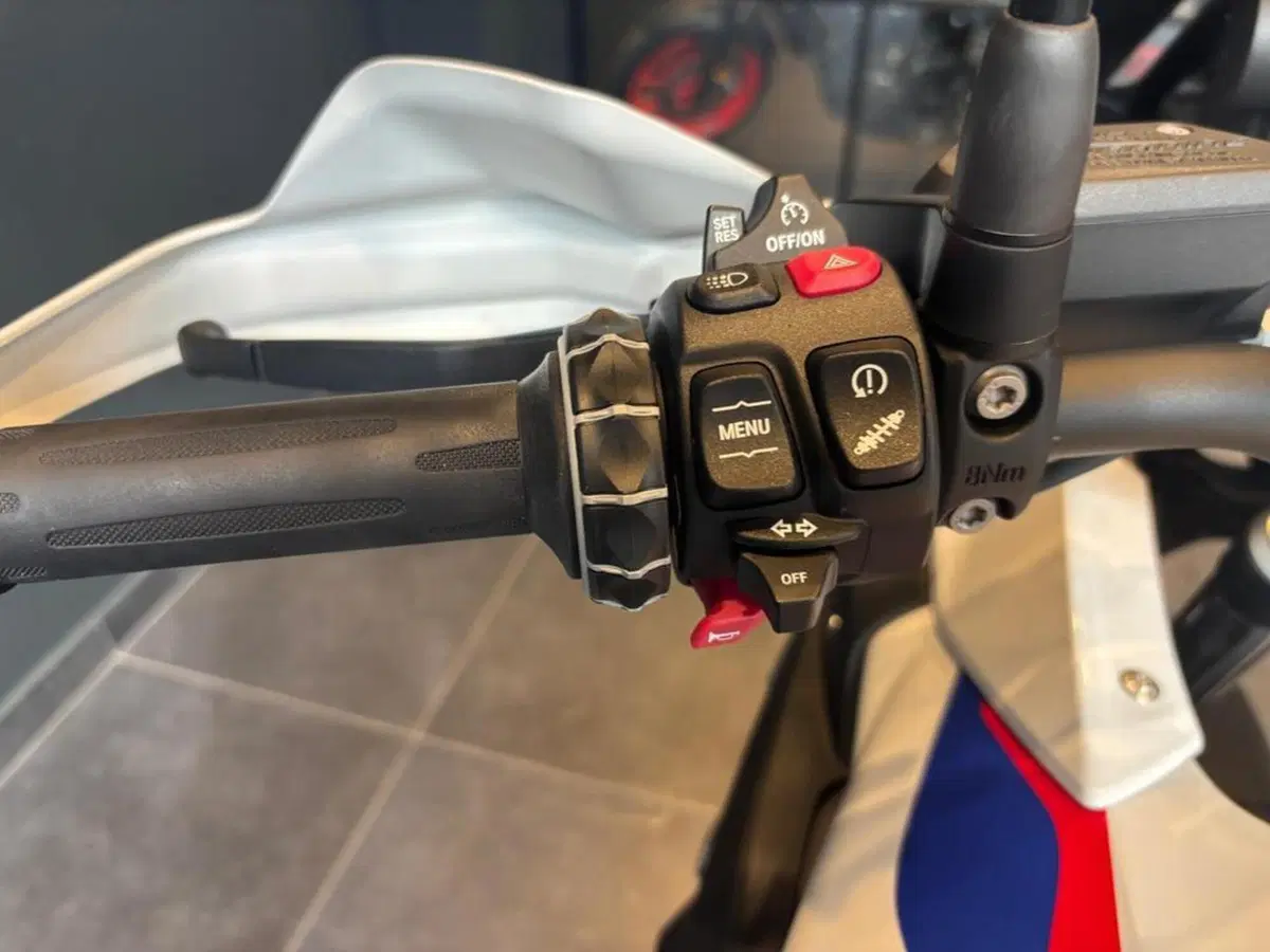 Bmw R 1250 GS (2021 - 24) (6)