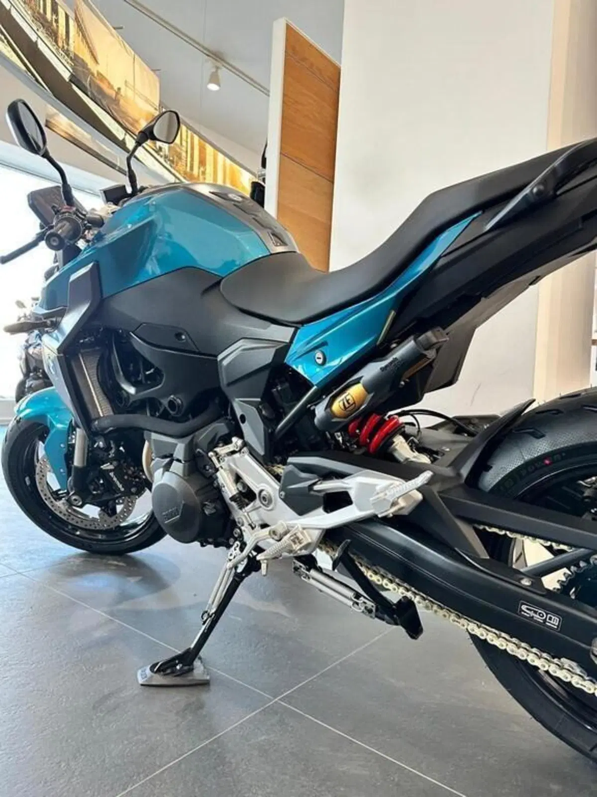 Bmw F 900 R (2025 - 26) (2)