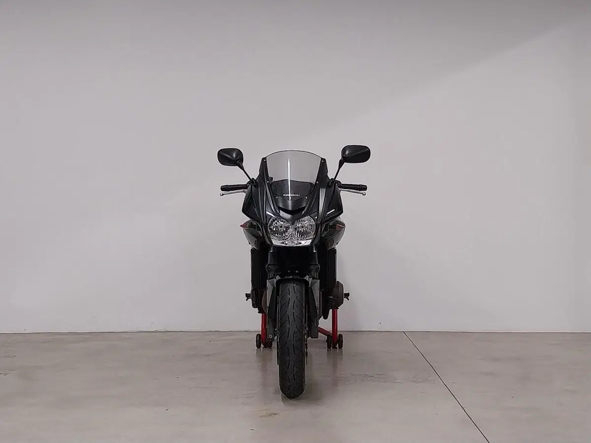 Kawasaki Z 750 (2003 - 06) (4)