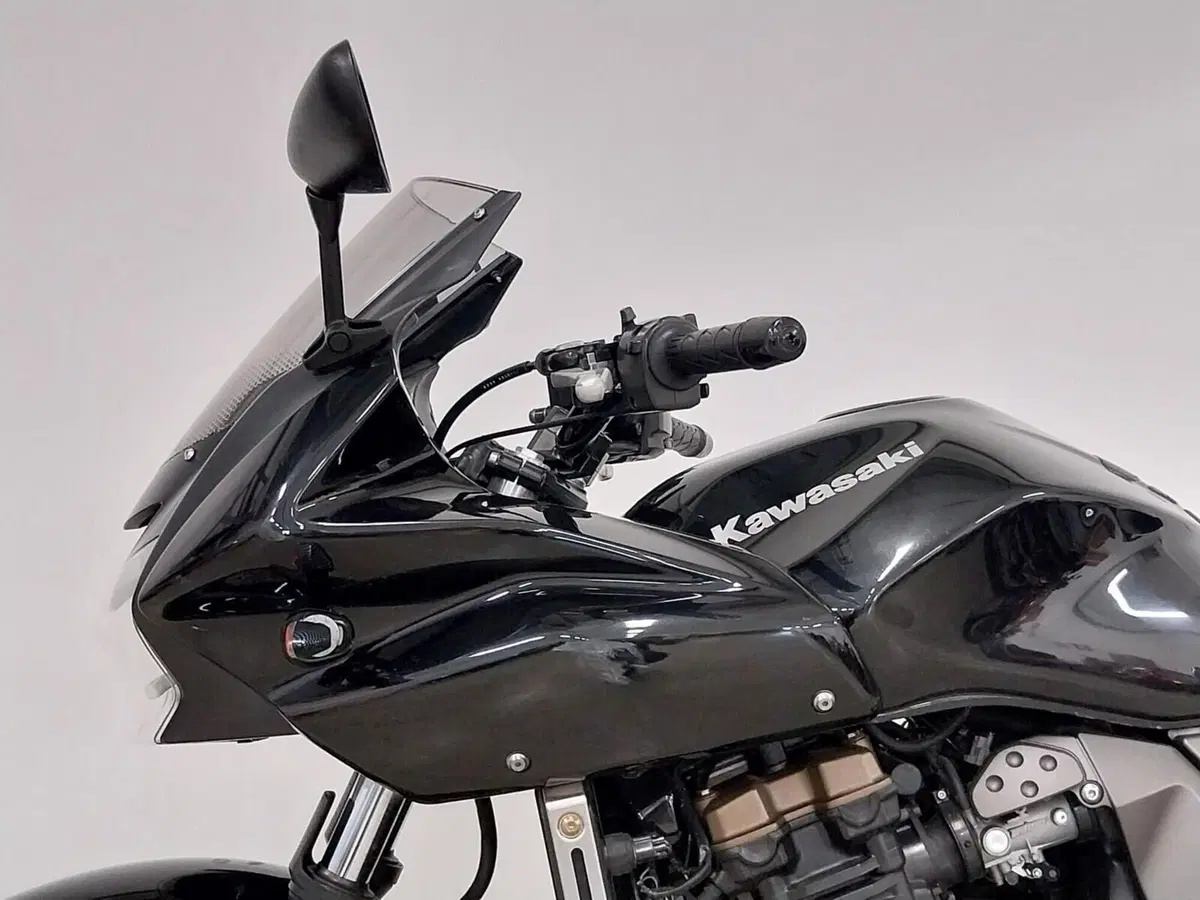 Kawasaki Z 750 (2003 - 06) (8)
