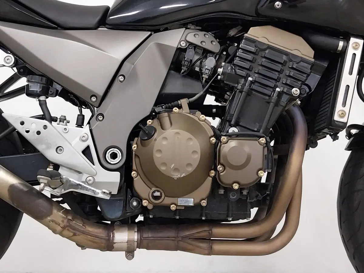 Kawasaki Z 750 (2003 - 06) (12)