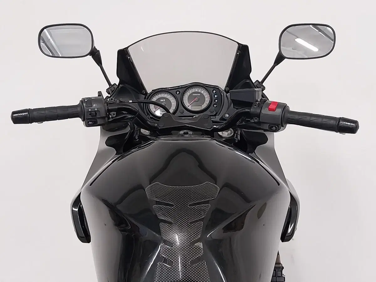 Kawasaki Z 750 (2003 - 06) (17)