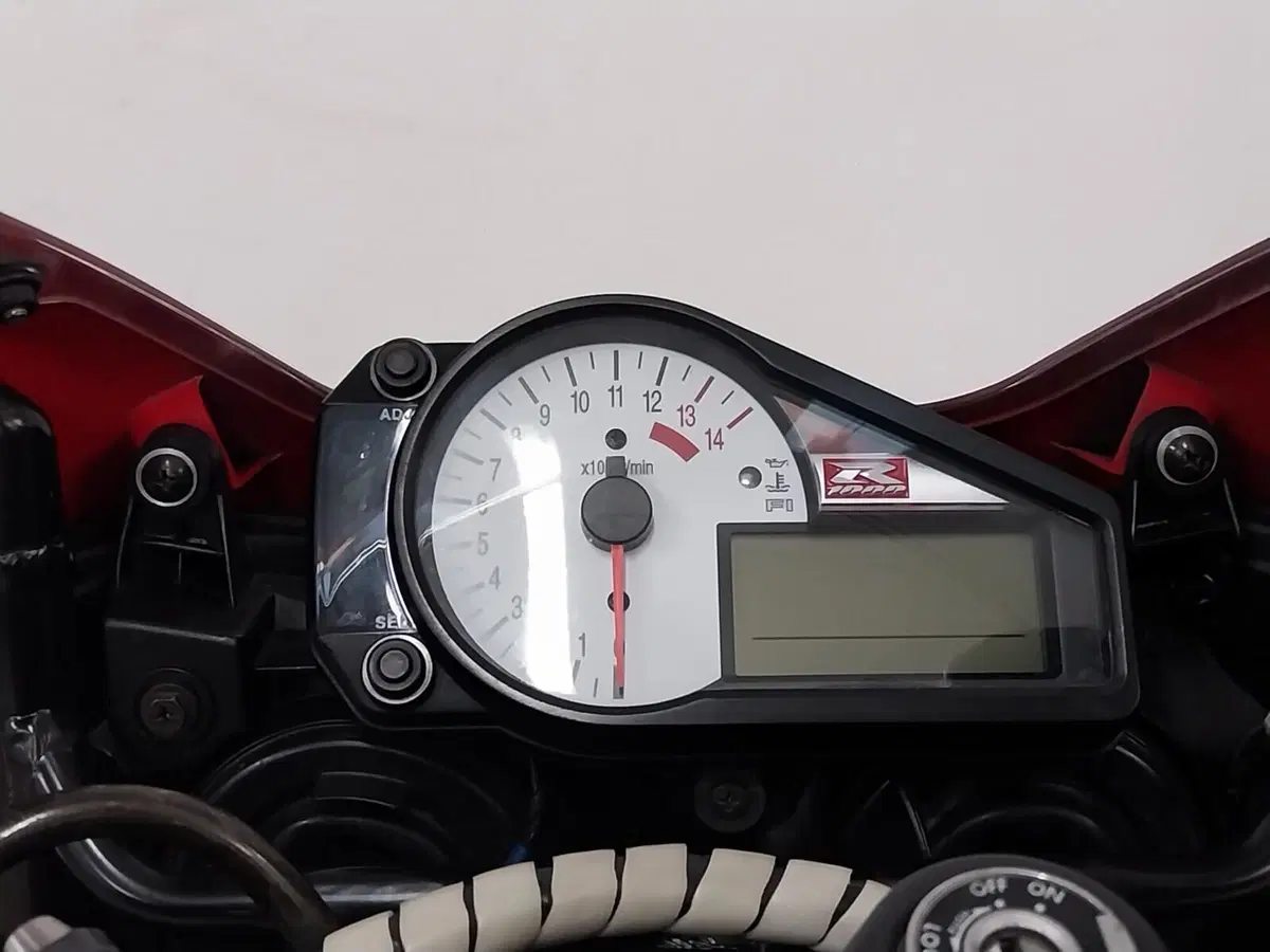 Suzuki GSX-R1000 (2000 - 02) (20)