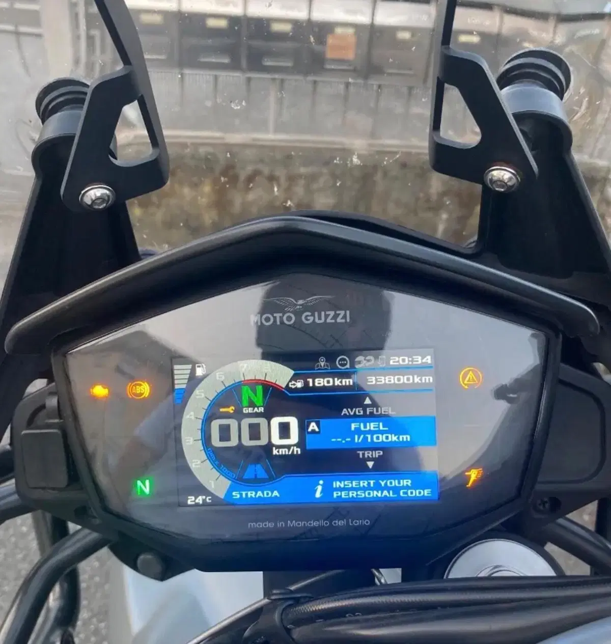 Moto Guzzi V85 TT (2019 - 20) (6)