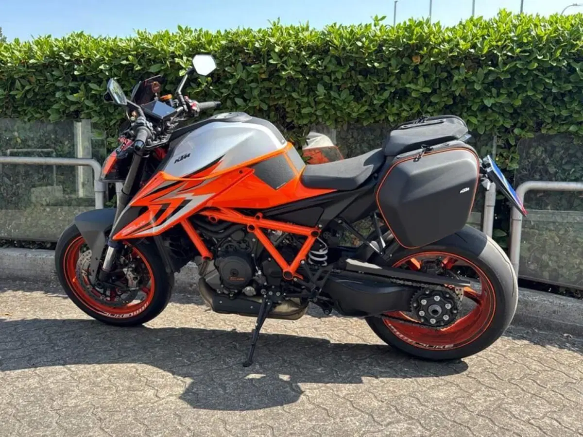 KTM 1290 Super Duke R EVO (2022 - 23) (5)