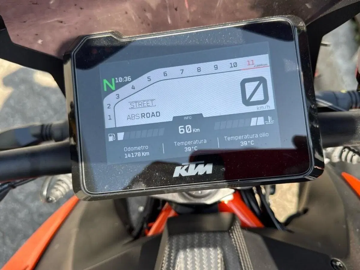KTM 1290 Super Duke R EVO (2022 - 23) (14)