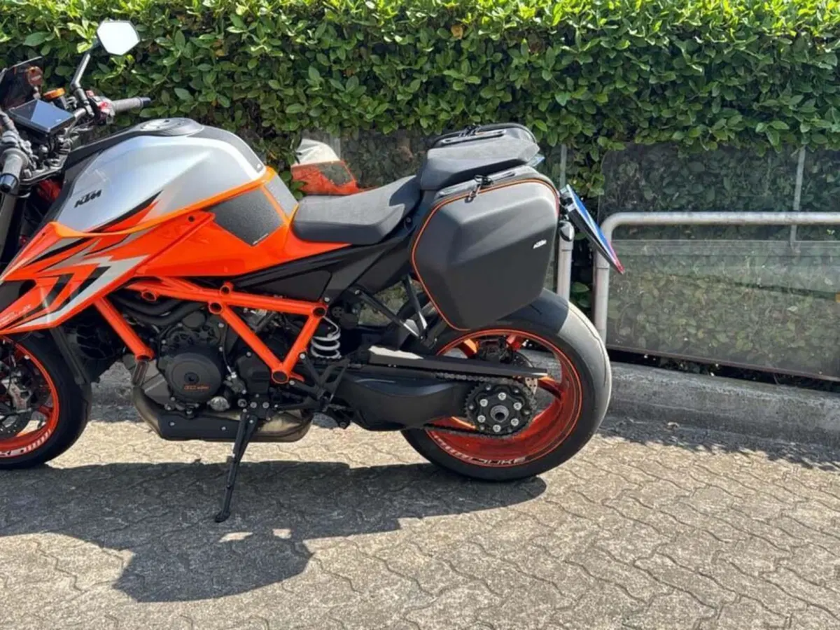 KTM 1290 Super Duke R EVO (2022 - 23) (12)