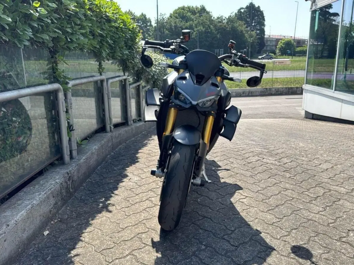 Ducati Streetfighter V4 S (2023 - 24) (2)