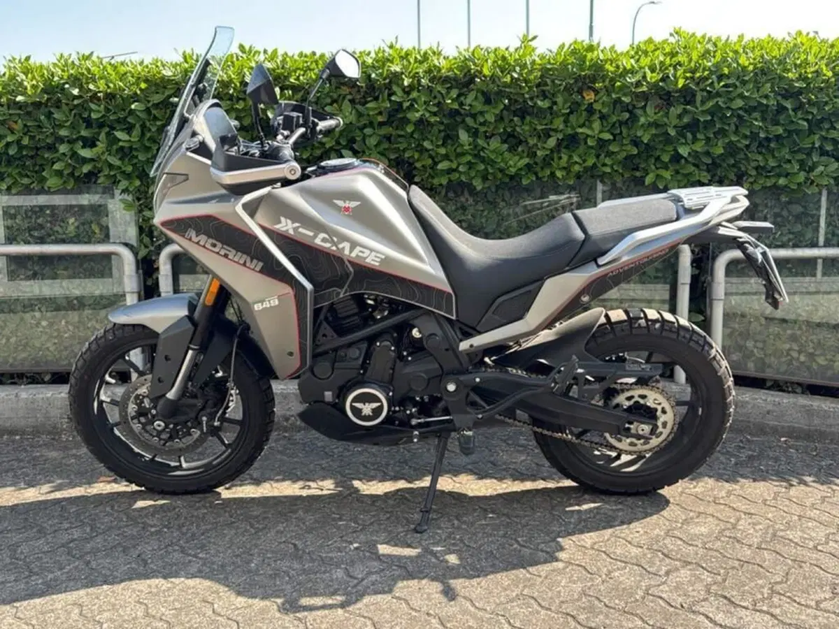 Moto Morini X-Cape 650 (2021 - 26) (4)