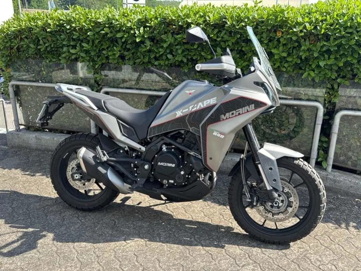 Moto Morini X-Cape 650 (2021 - 26) (3)