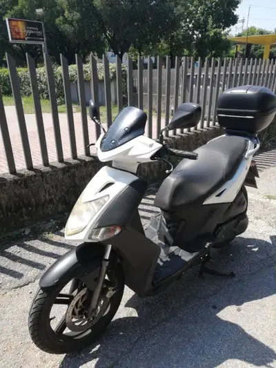 Kymco Agility 200i R16 (2008 - 16) usata