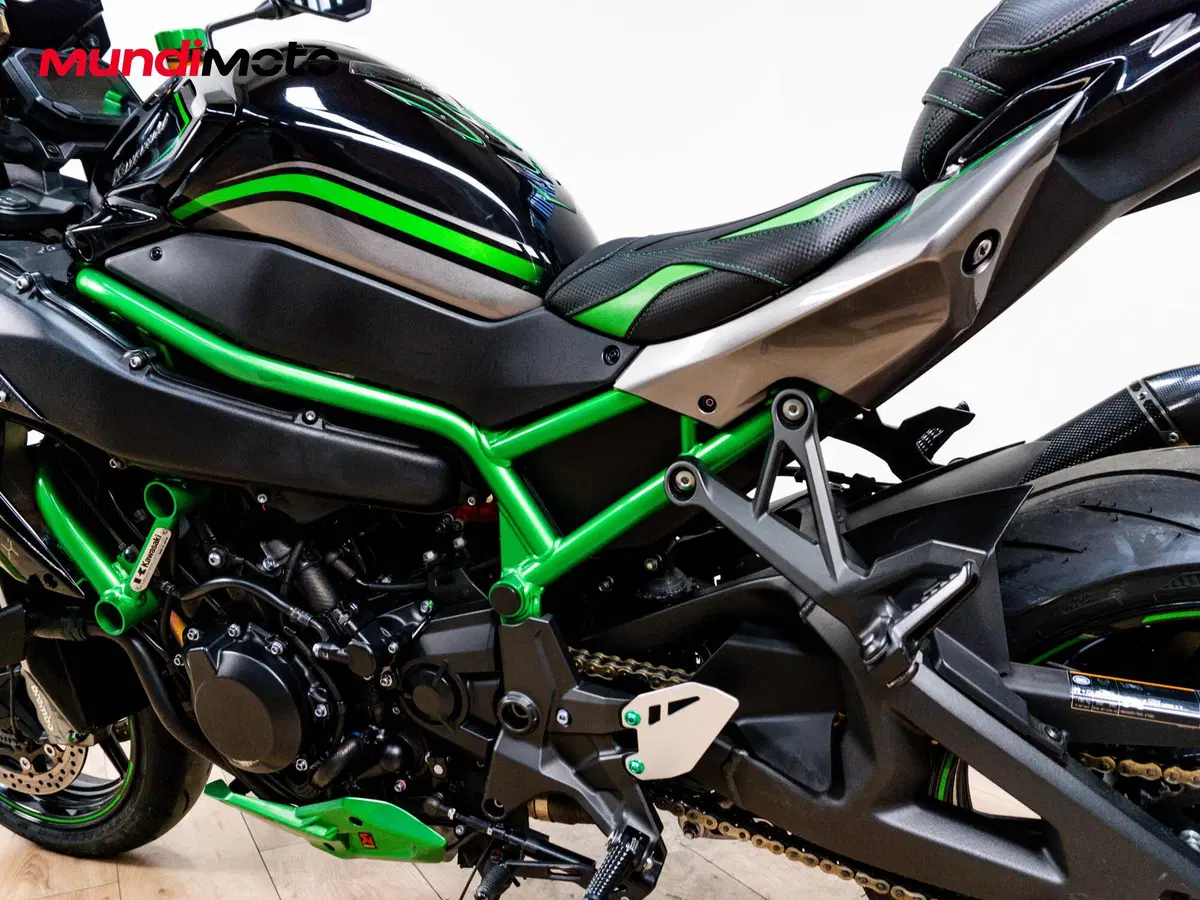 Kawasaki Z H2 (2020) (10)