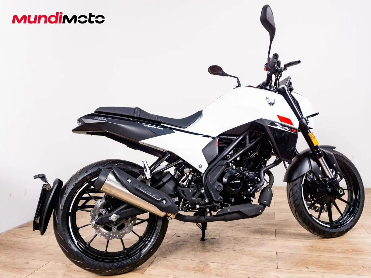 Peugeot PM-01 125 (2023 - 26) (3)