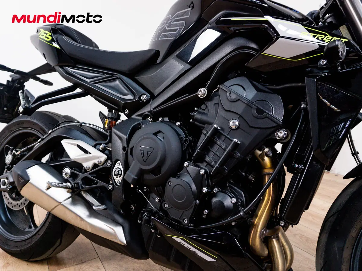 Triumph Street Triple 765 RS (2023 - 26) (5)