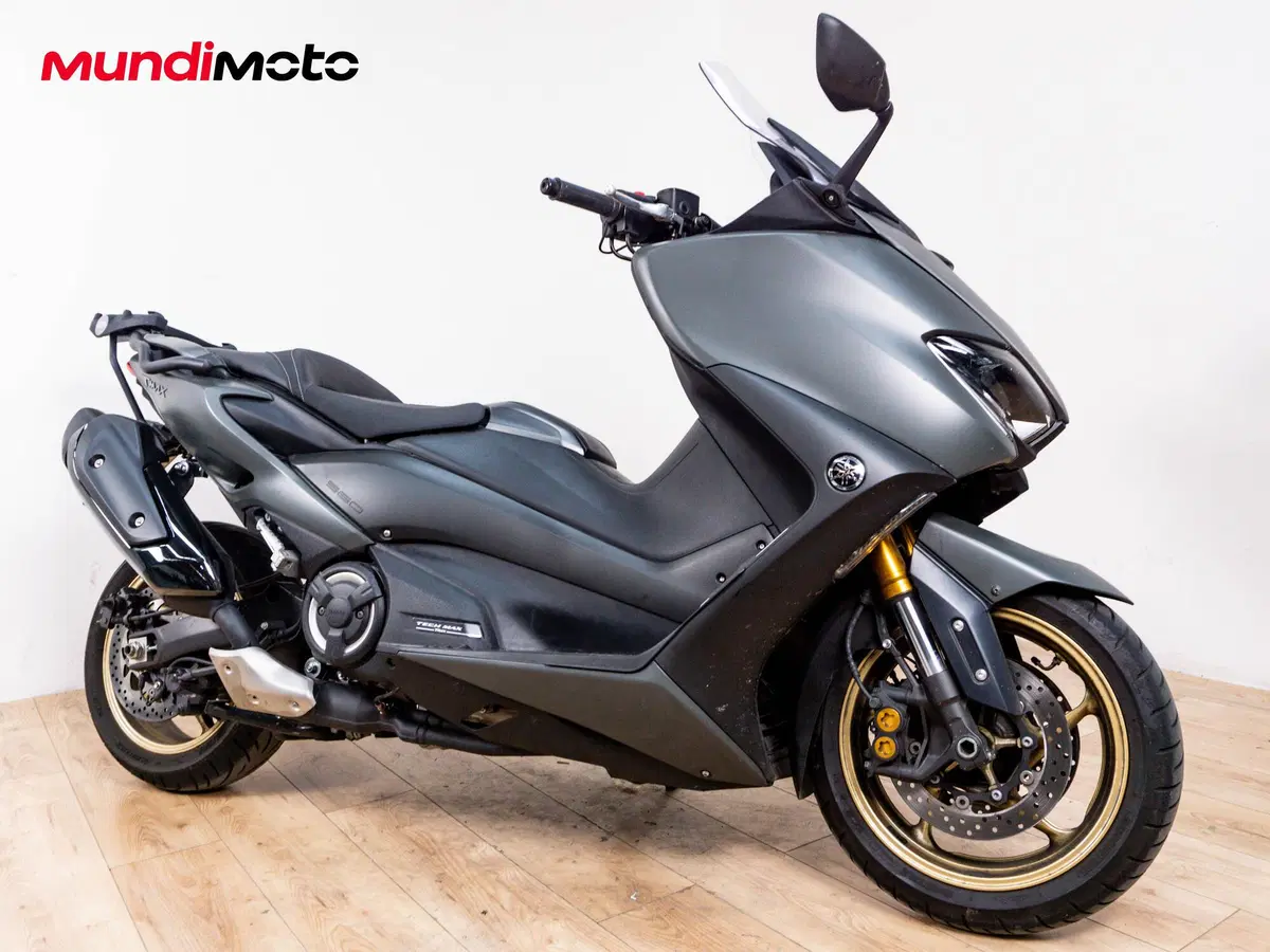 Yamaha T-Max 560 Tech Max (2020) (2)