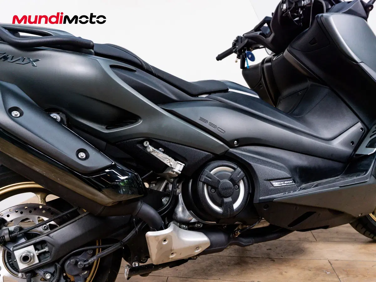 Yamaha T-Max 560 Tech Max (2020) (4)