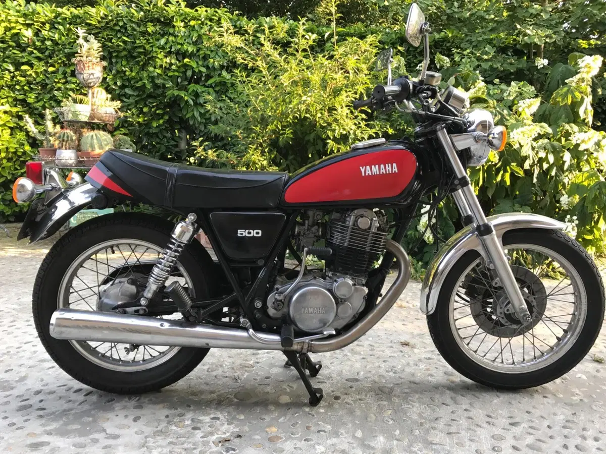 Yamaha SR 500