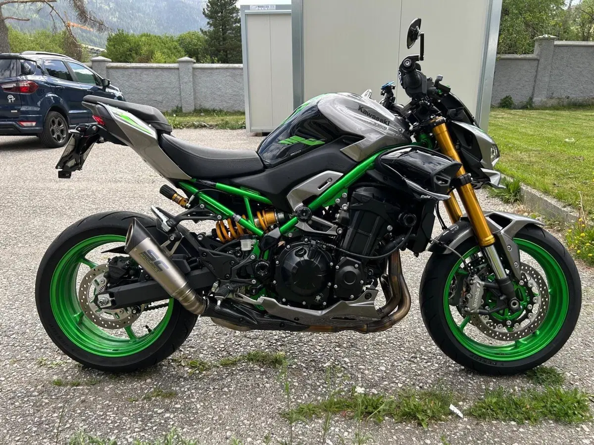 Kawasaki Z 900 SE (2025 - 26) (3)