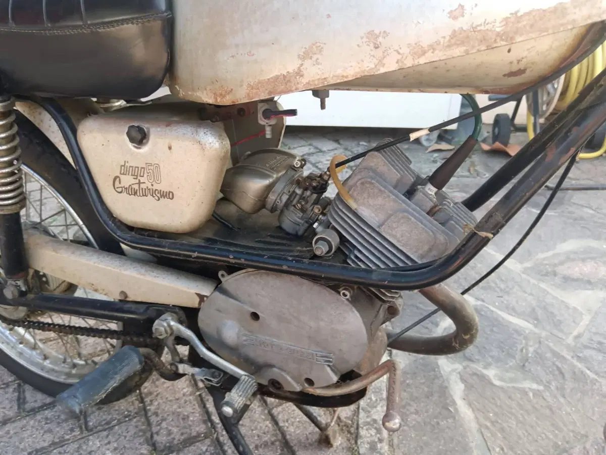 Moto Guzzi Dingo GT  49cc (2)