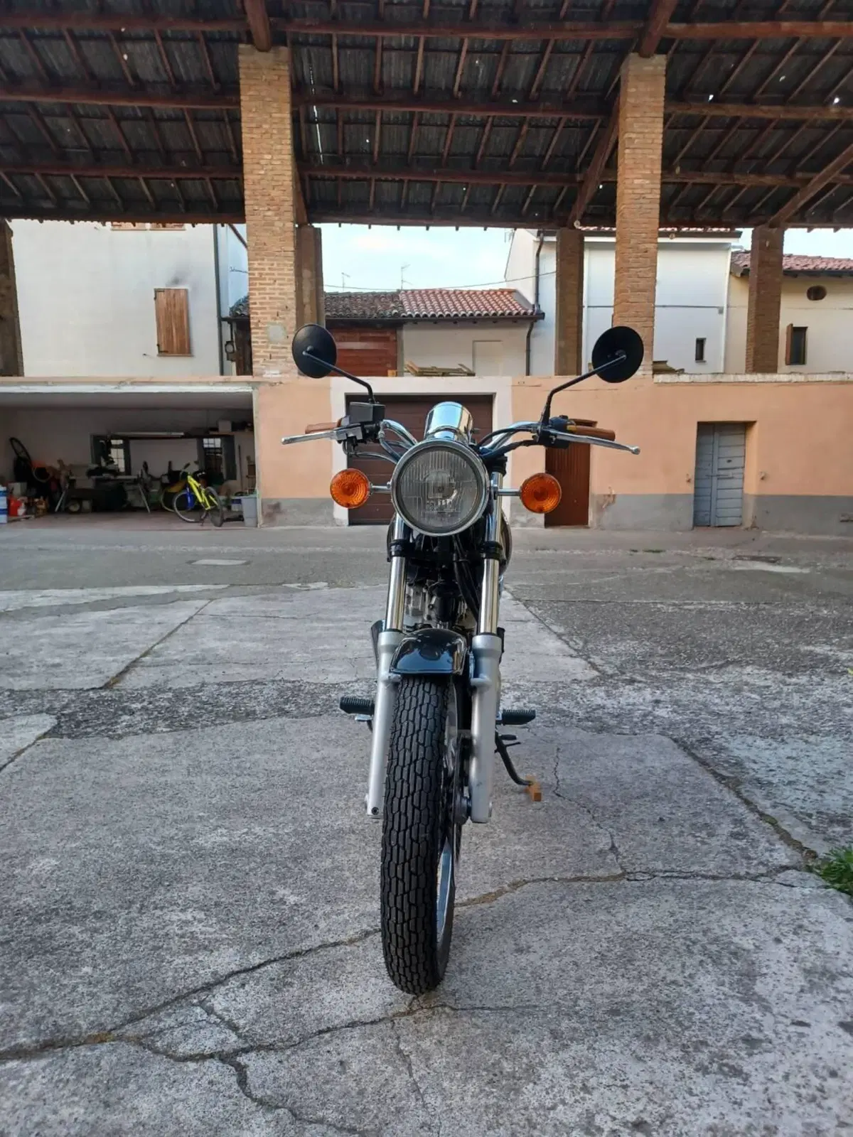 Suzuki TU 250 XX Super Classic (1996 - 00) (9)