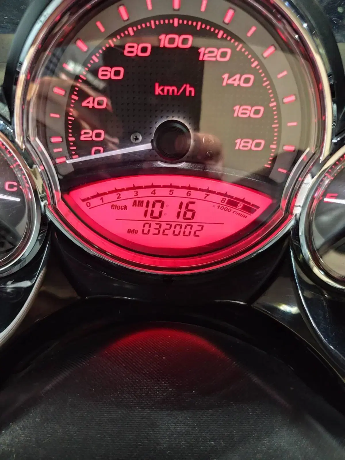 Yamaha T-Max 500 (2008 - 12) (8)