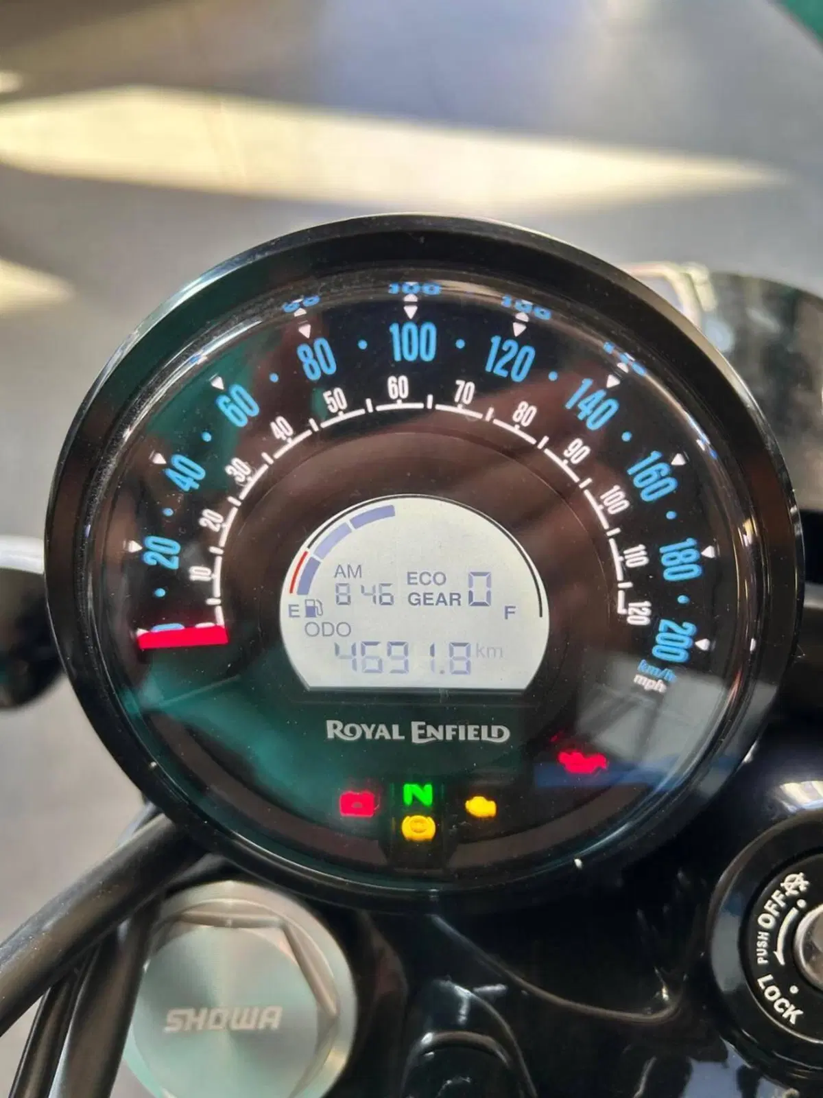 Royal Enfield Shotgun 650 (2024 - 26) (5)