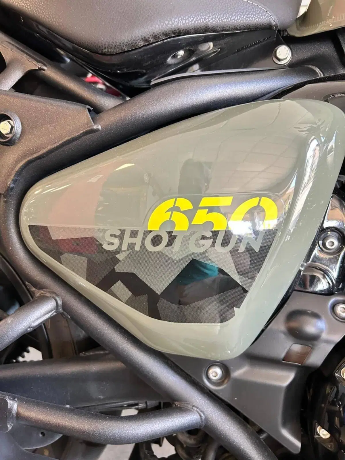 Royal Enfield Shotgun 650 (2024 - 26) (9)