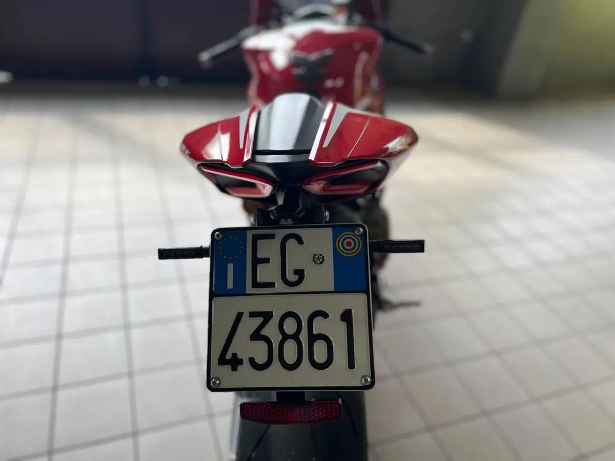 Ducati 1299 Panigale S (2015 - 18) (6)