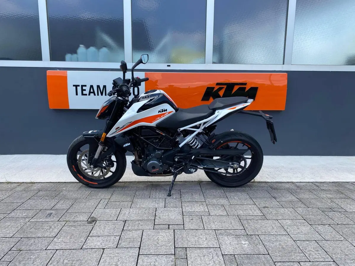 KTM 390 Duke (2021 - 23)